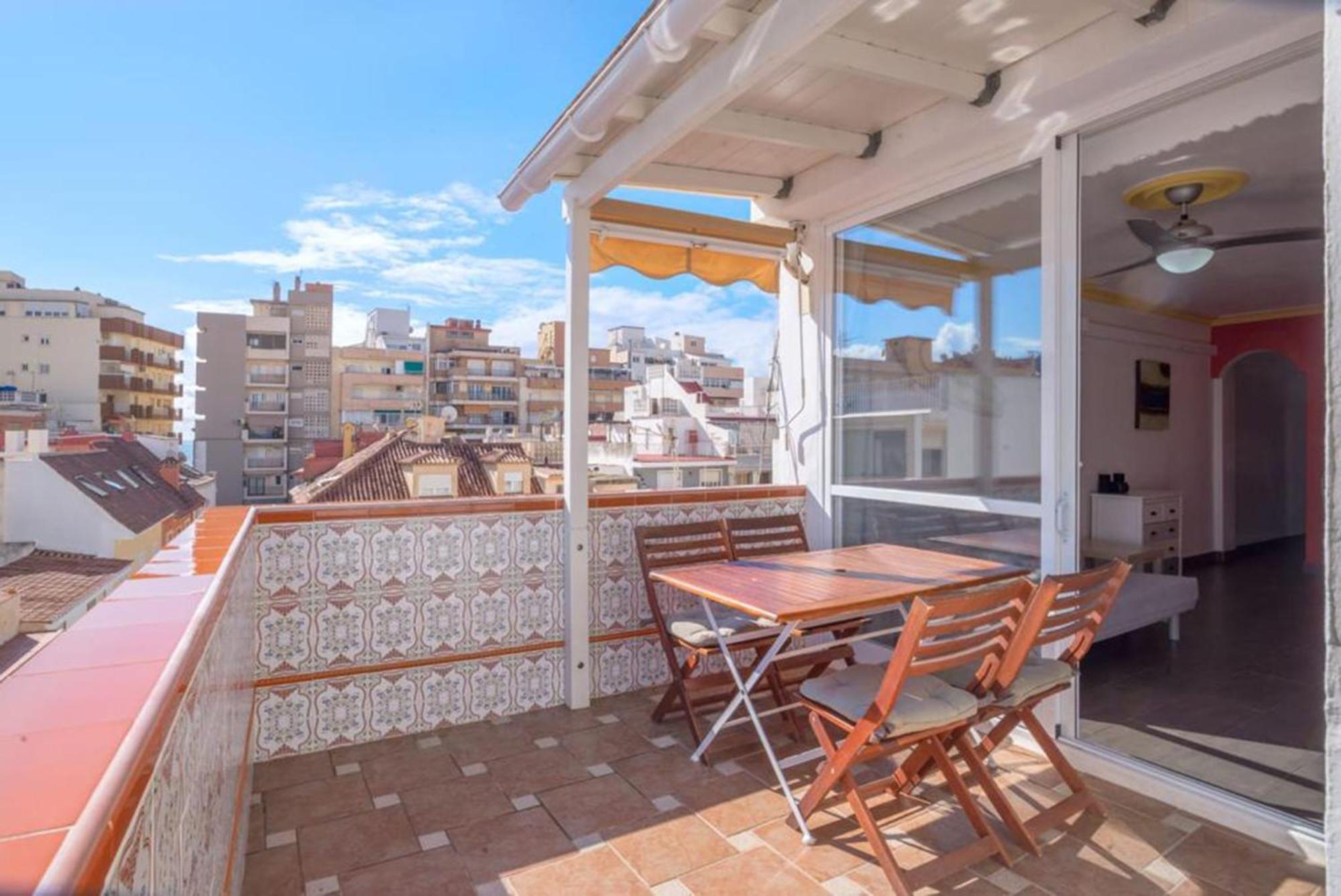 Apartment Calle Larga Fuengirola Bagian luar foto