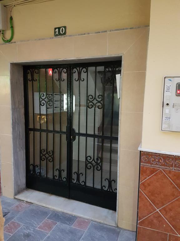 Apartment Calle Larga Fuengirola Bagian luar foto