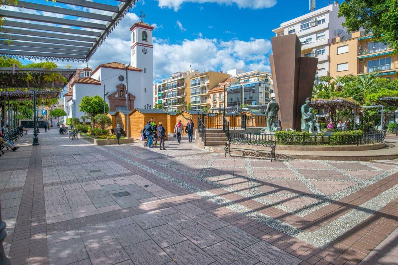 Apartment Calle Larga Fuengirola Bagian luar foto