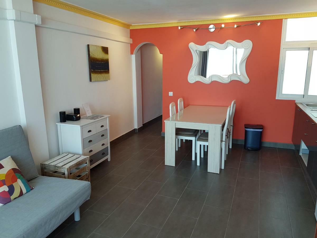 Apartment Calle Larga Fuengirola Bagian luar foto
